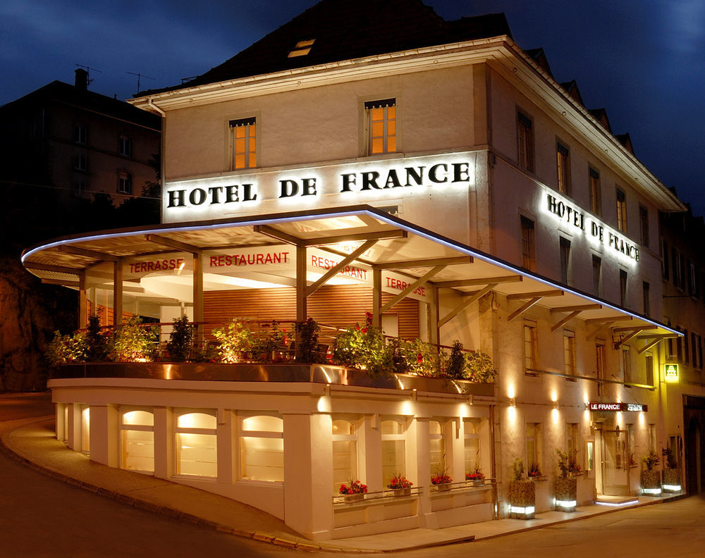 Logis Hotel Le France Villers-le-Lac Exteriör bild